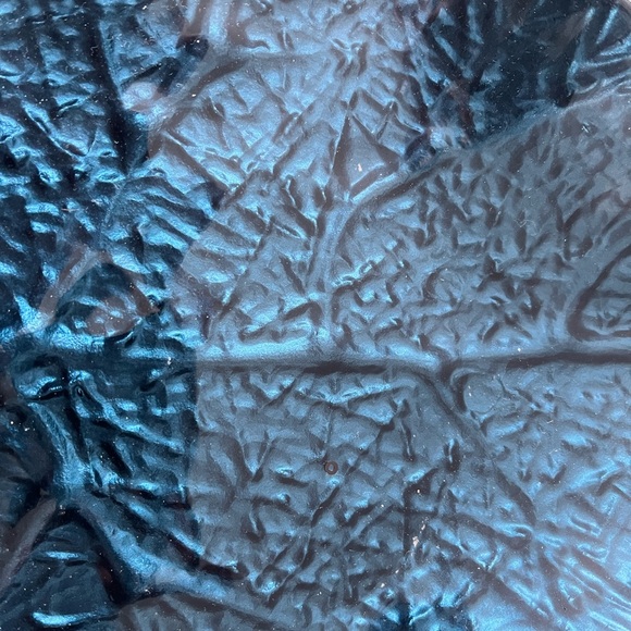 Leaf Decorative Plate - Picture 3 of 4